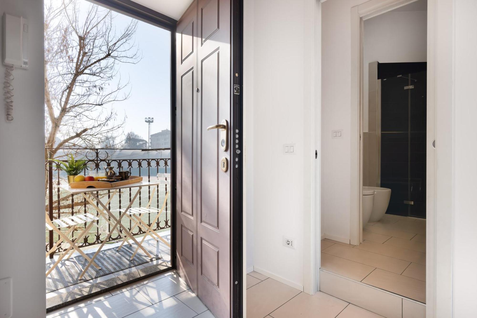 Апартаменти Nam House & Posto Auto Мілан Екстер'єр фото