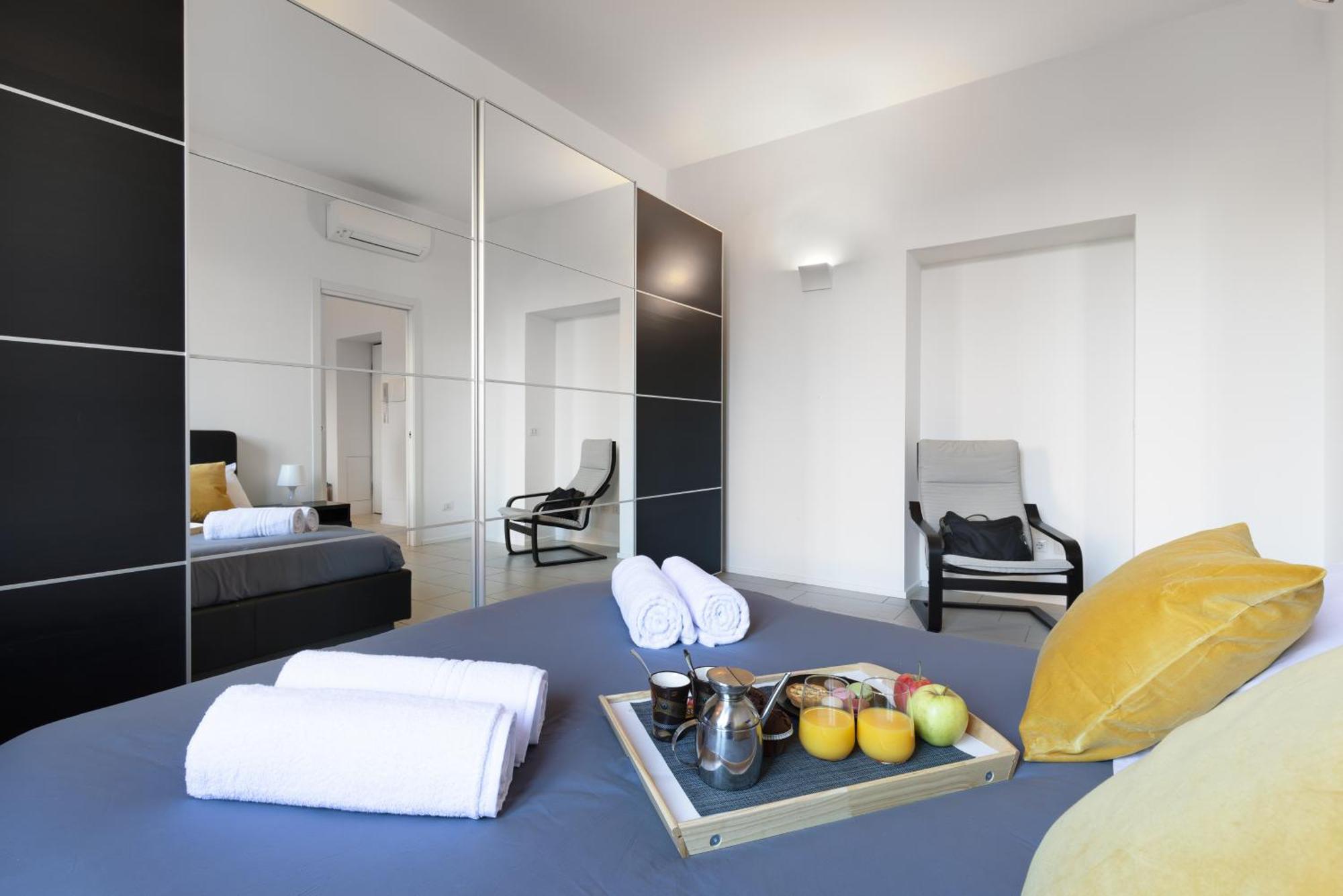 Апартаменти Nam House & Posto Auto Мілан Екстер'єр фото