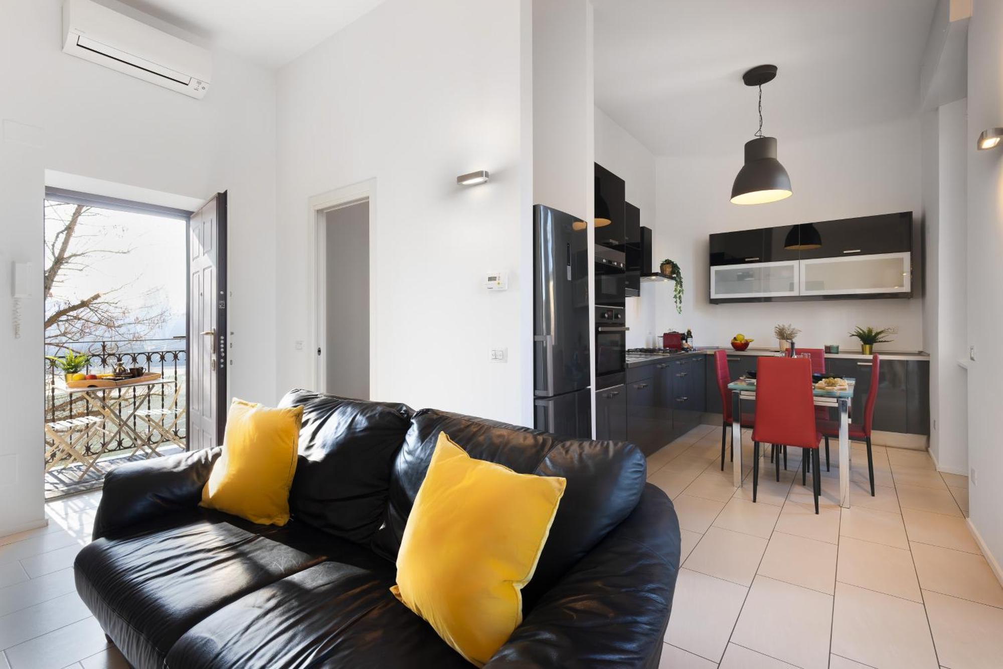Апартаменти Nam House & Posto Auto Мілан Екстер'єр фото